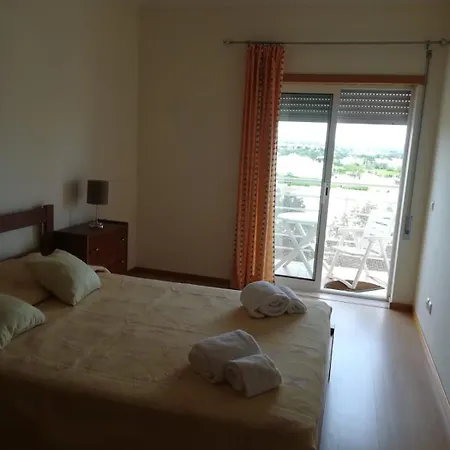 Casa Dos Avos - Quinas Ii